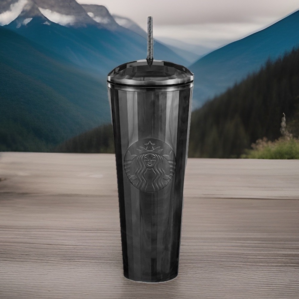 NWT‎ NEW Starbucks 24 oz Tumbler, Faceted Lid, Black Ombre, Cold Cup, with Straw